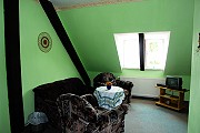 Wohnzimmer im Appartement - Bild anklicken zum Vergrößern (39 kByte)